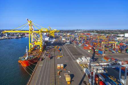 Dp World Australia S New Cranes Begin Operations