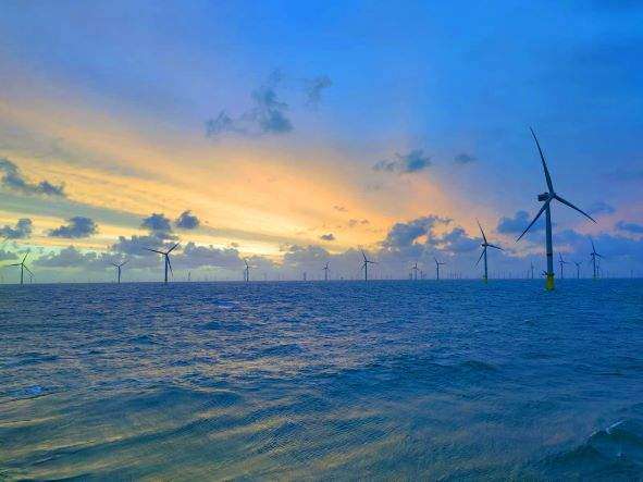 Ocean Winds bids for HKW VI