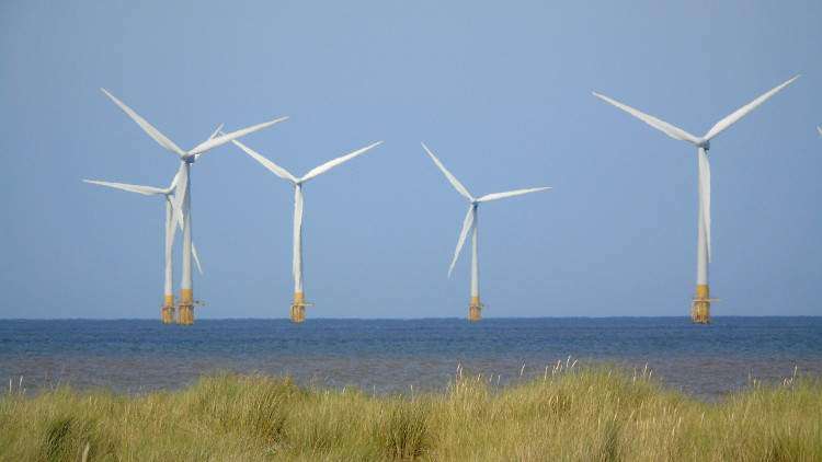 UK government green lights lease agreements for 8GW of offshore wind