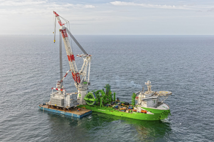 Hollandse Kust Noord topside touches down | 4C Offshore