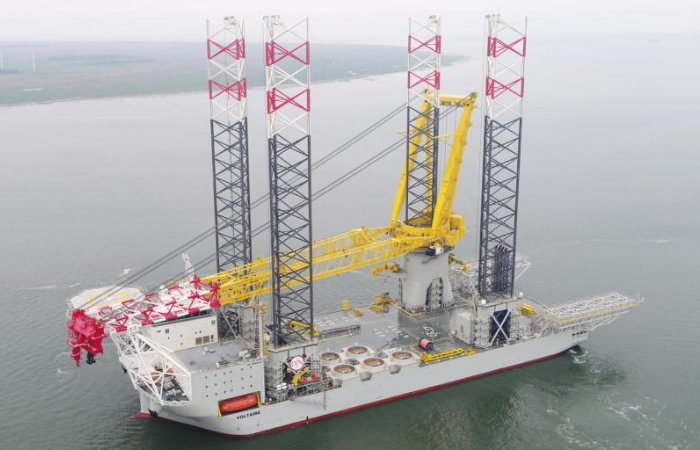 Largest offshore installation vessel arrives in UK | 4C Offshore News