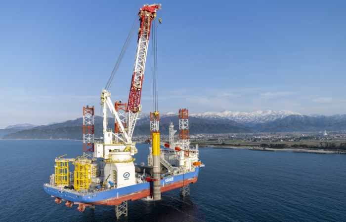 4C Offshore | Jack-up vessel Blue to transport & install monopile foundations