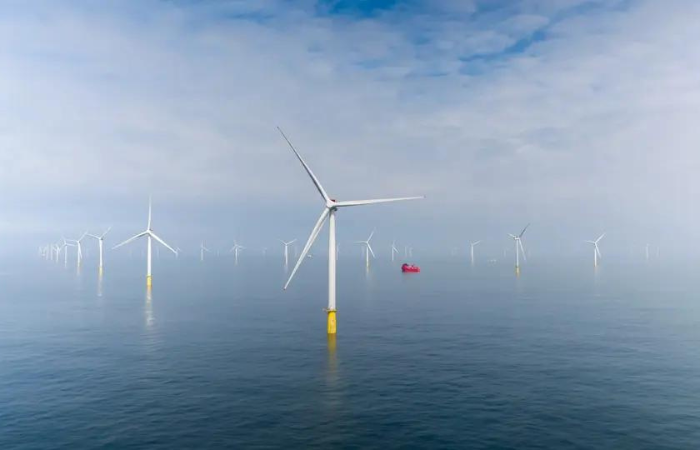 UK grants development consent to Equinor’s offshore wind farms Extension Projects off Norfolk coast.